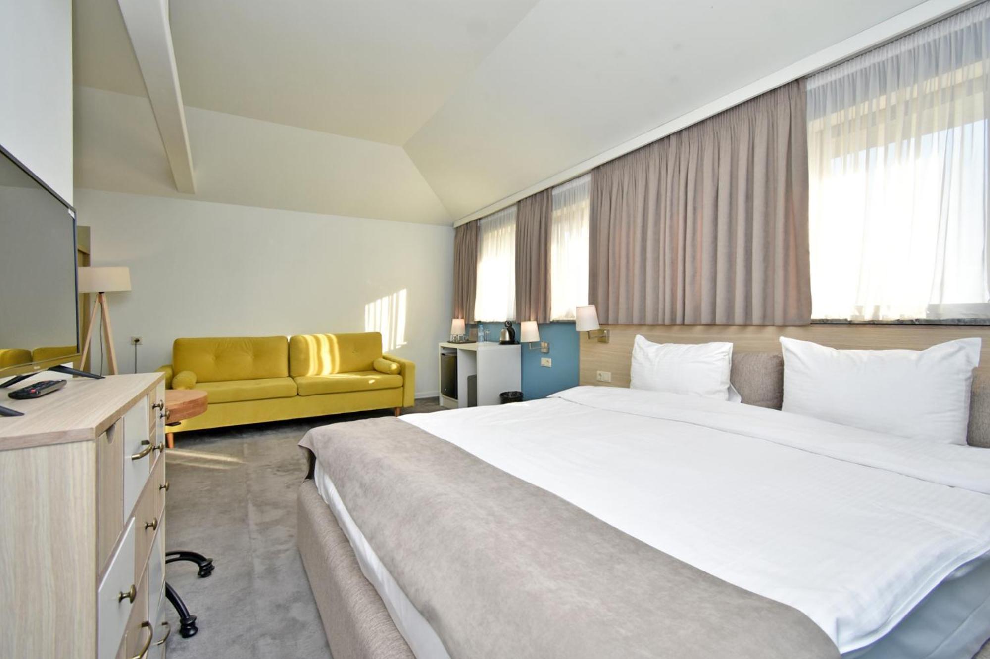 In City Hotel Jerevan Eksteriør bilde