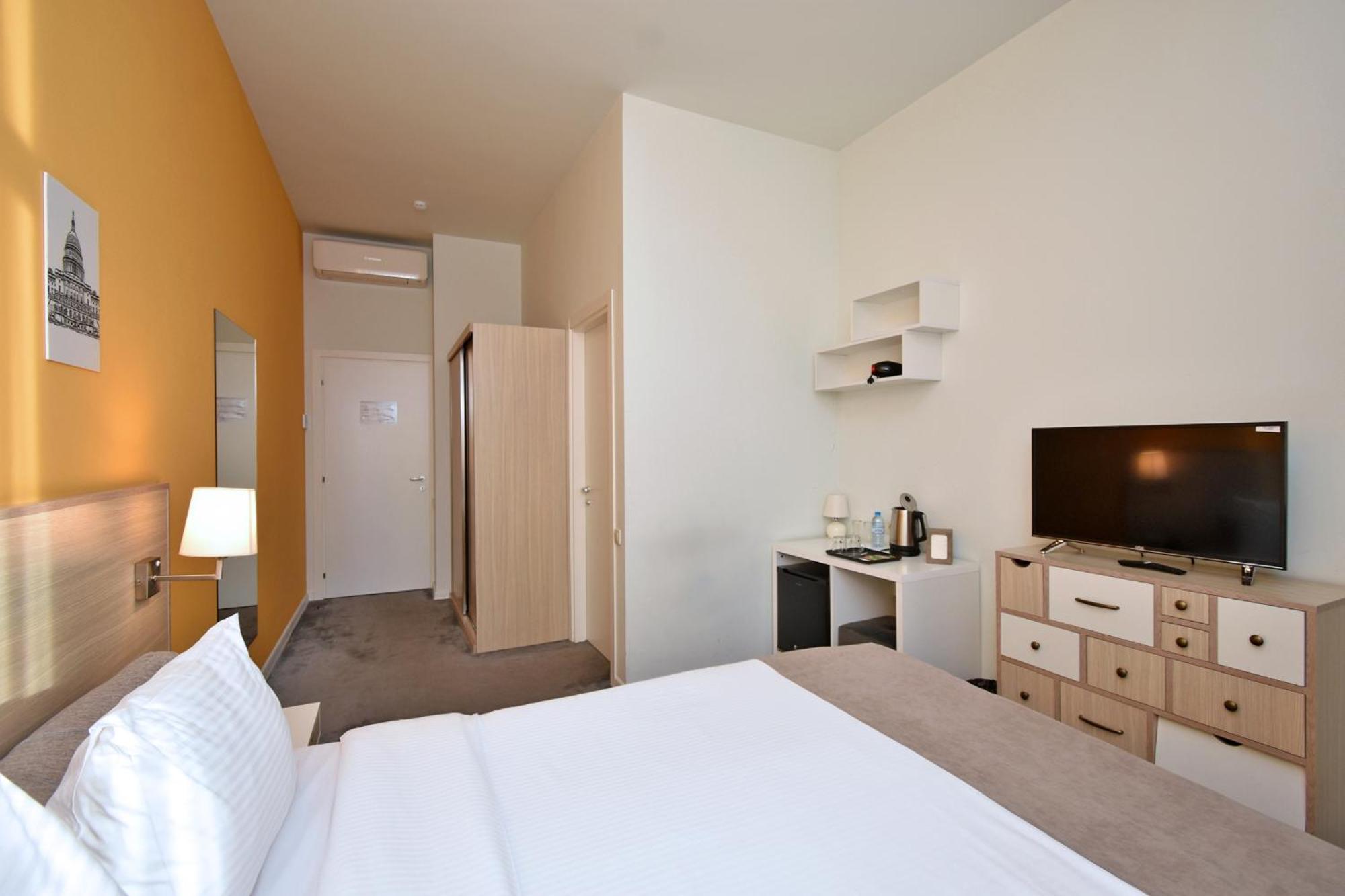 In City Hotel Jerevan Eksteriør bilde